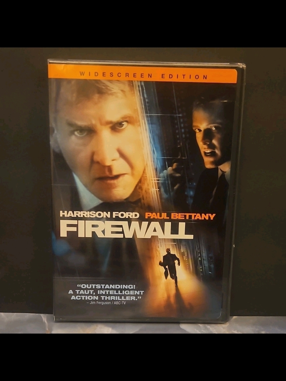 Firewall (Widescreen Edition) DVD - Harrison Ford, Paul Bettany - Black/Orange